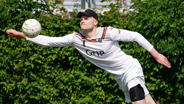 Das sagt der "beste Faustballer der Welt" über das Duell beim SV Armstorf