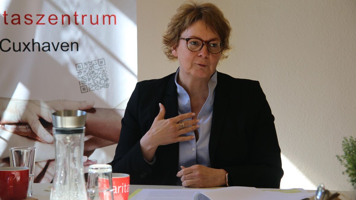 Daniela Behrens (SPD) organisiert als niedersächsische Ministerin insbesondere den Kampf gegen die Ausbreitung der Corona-Pandemie. Sie tritt im Wahlkreis 57 ("Geestland") an, zu dem die Samtgemeinden Börde Lamstedt und Hemmoor, die Stadt Geestland sowie die Gemeinden Wurster Nordseeküste und Schiffdorf als SPD-Landtagskandidatin gehören. Archivfoto: Potschka