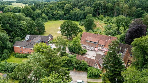 Bangen um Jugendherberge in der Wingst: Zwischen Risiko und letzter Chance ...