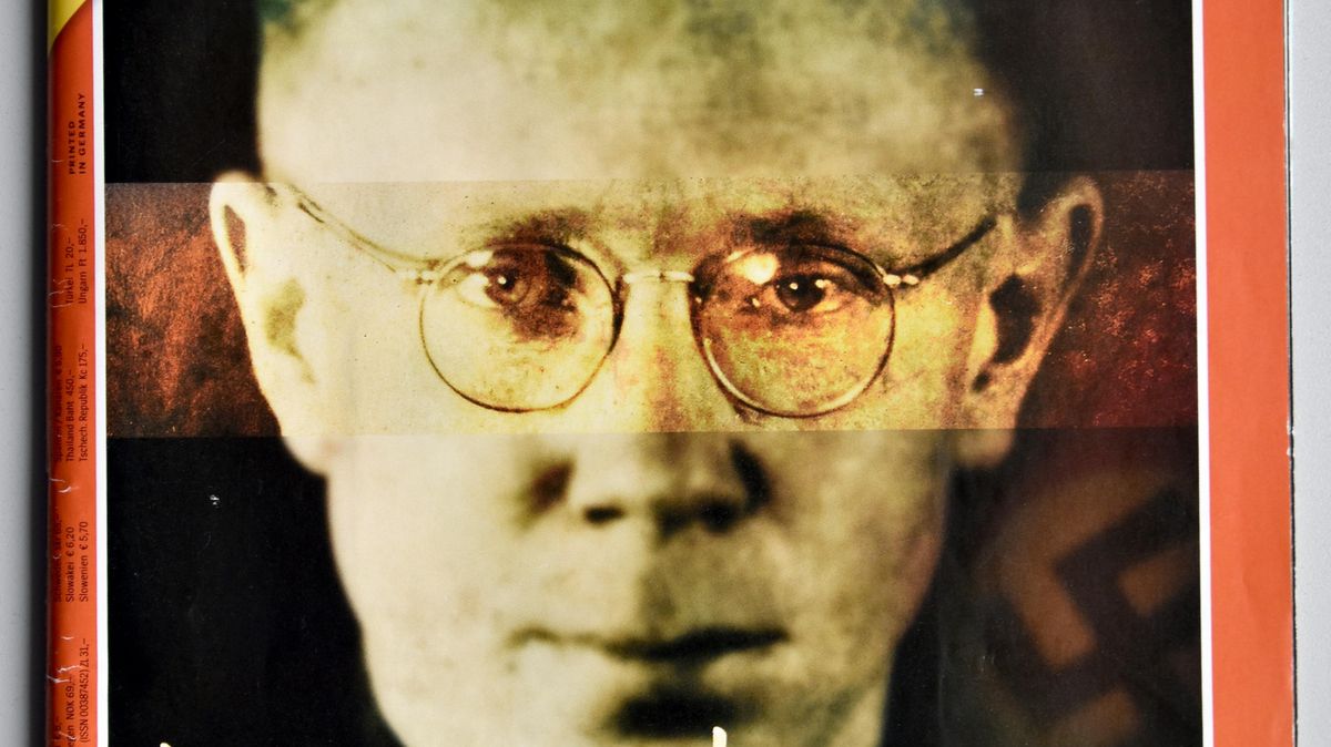 Die Titelgeschichte des Spiegels über den Vater des Reporters Cordt Schnibben, der nach dem Krieg in Wehdel verhaftet wurde, zeigt auch die Betroffenheit der Täterkinder. Fotos: Scheschonka, Lehmann