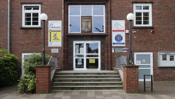 Cuxhaven plant neue Schulbezirksgrenzen gegen Raumnot