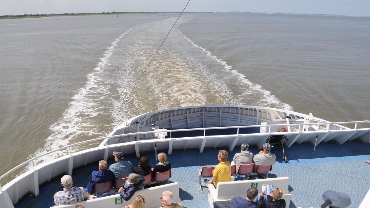 Die Zukunft der Elbfähre zwischen Cuxhaven und Brunsbüttel ist ungewiss. Foto: Archiv