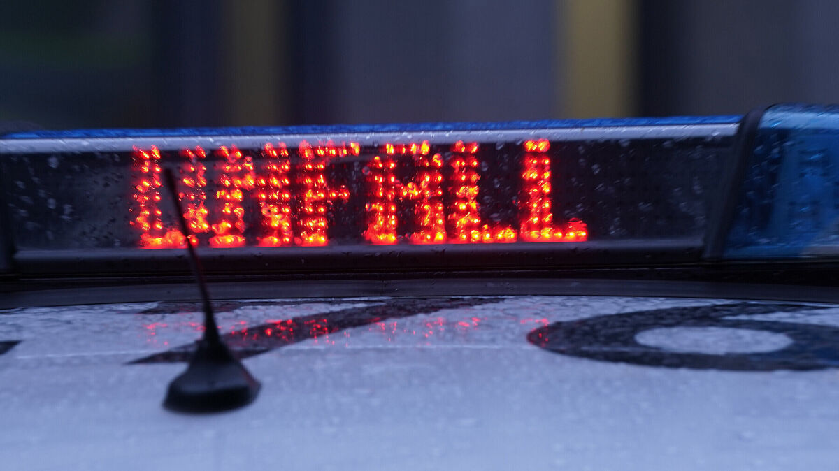 An der Bundesstraße in Altenwalde kam es am Montagnachmittag zu einem Verkehrsunfall. Foto: Marcus Brandt