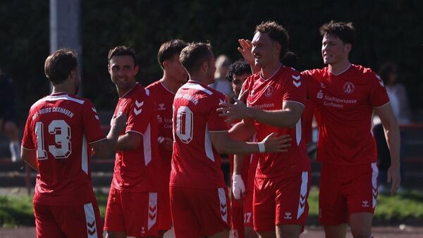 Rot-Weiss Cuxhaven und TSV Altenwalde gewinnen Heimspiele - Auswärtspleite für Duhnen