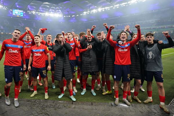 «Geiler Pokalabend»: Kiel bejubelt Harres und nächste Runde