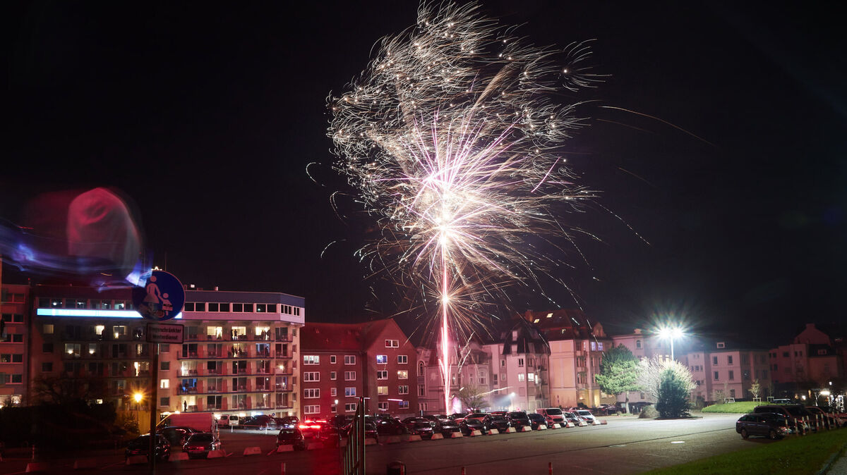 Starke Winde können den Abschuss von Raketen in diesem Jahr besonders gefährlich machen. Foto: Koppe