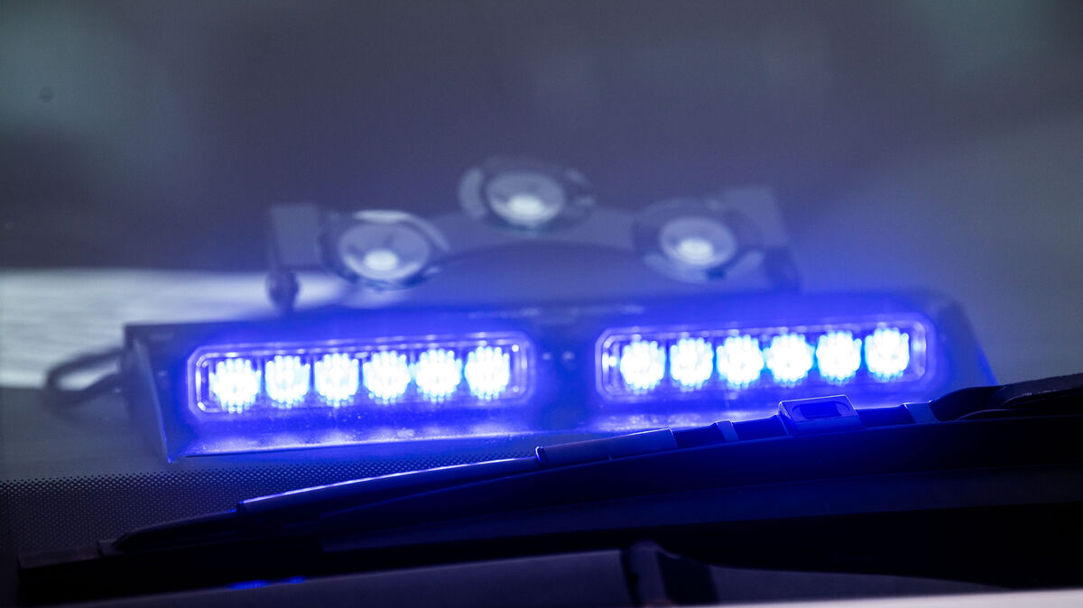 Die Polizei ermittelt nach einem Sexualdelikt unter Minderjährigen in der Öffentlichkeit. Symbolbild: Mirgeler/dpa