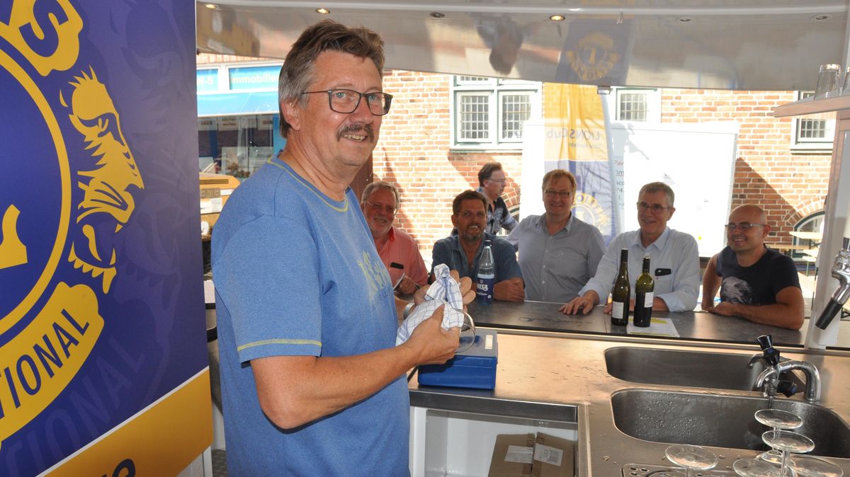 In Bildern: Große Feier beim Altstadtfest Otterndorf | CNV Medien