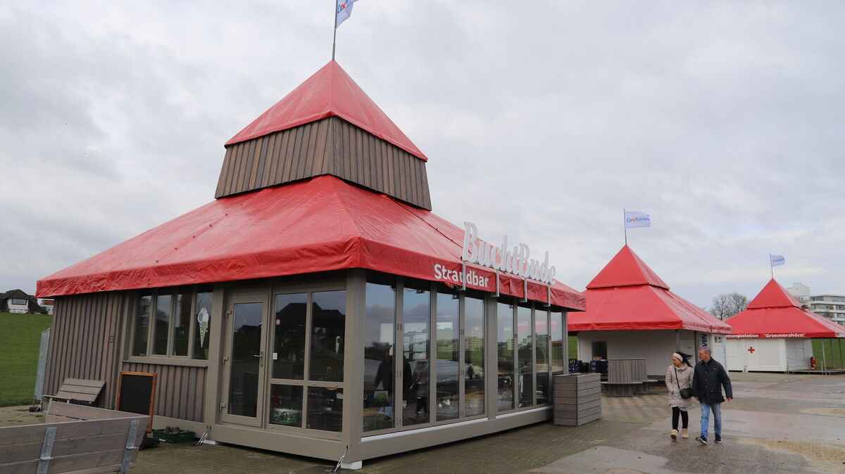 Die Strandbar "BuchtBude" in der Grimmershörnbucht steht den Gästen ab Sonnabend, 1. April, wieder zur Verfügung. Foto: Witthohn