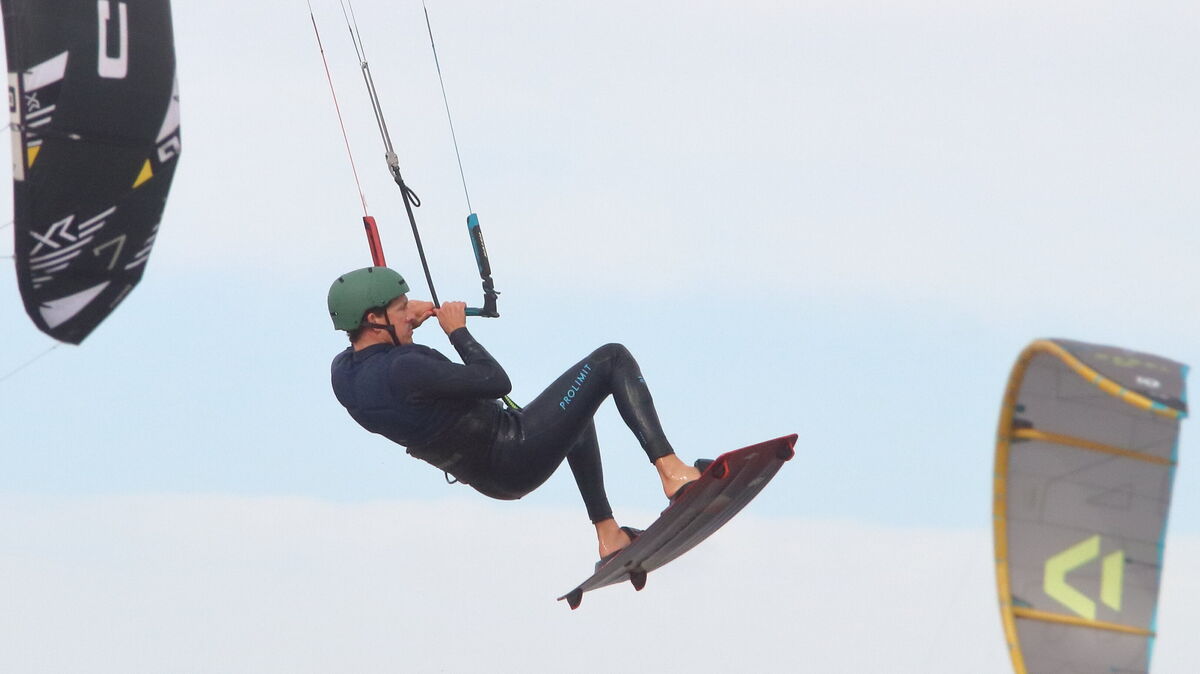 Nachdem eine Flaute sportliche Ambitionen am Sonnabend zunichte gemacht hatte, herrschten am Sonntagvormittag in punkto Wind ideale Bedingungen. Foto: Koppe