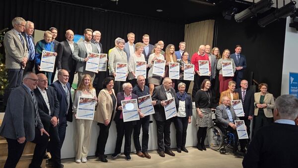 Auszeichnungen zum Ehrenamtstag: Landkreis Cuxhaven ehrt Engagierte in Hemmoor