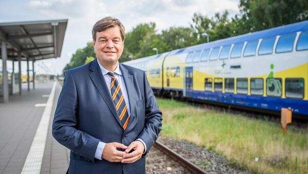 ICE, Elektrifizierung, Wasserstoffantrieb: Für Enak Ferlemann steht der Zugverkehr an erster Stelle