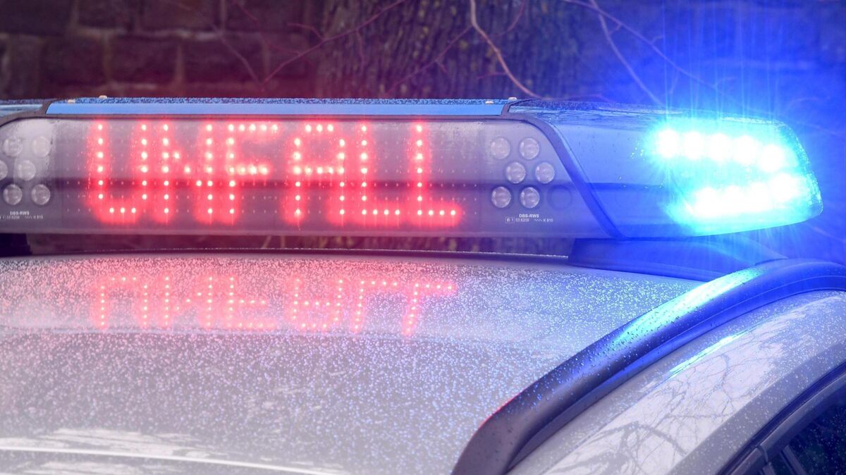 Am Dienstag wurde ein zwölfjähriger Junge durch einen Verkehrsunfallflüchtigen leicht verletzt. Foto: Rehder/dpa