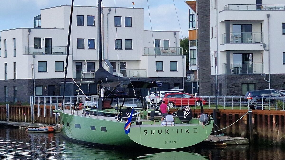 Die Segelyacht „Suuk’iik II“ in Cuxhaven. Foto: Larschow