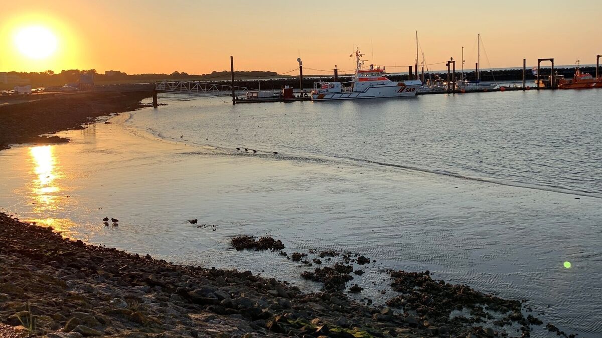 Auf zwei Hafenareale kommen Veränderungen zu. Unter anderem geht es um den Fährhafen. Archivfoto: Kuczorra