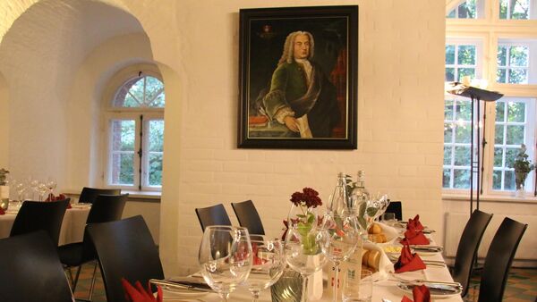 Brockes-Brotzeit in Cuxhaven: Ein Abend im Schloss Ritzebüttel mit historischem Flair