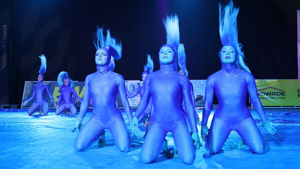 Spitzensport, fliegende Menschen und Geglitzer: Das war die Cuxhavener Sportgala 2025