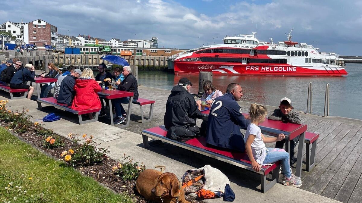 Auch der "Halunder Jet" bietet zum Inselfest extra lange Aufenthaltsgelegenheiten, Foto: Kramp