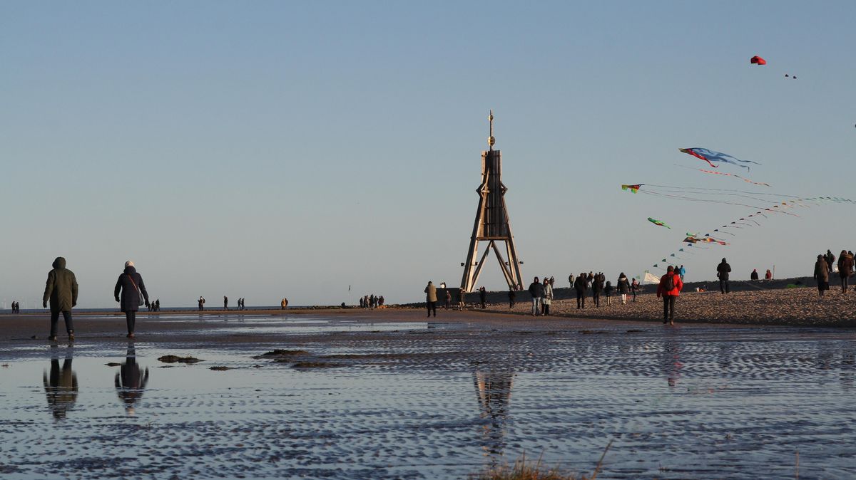 Die Polizei hat am Karsamstag zahlreiche Verstöße gegen das Tagestourismus-Verbot im Kreis Cuxhavne festgestellt. Archivfoto: Reese-Winne