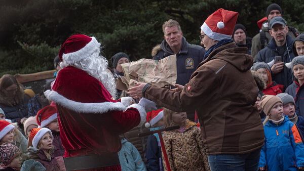 Zoo Wingst öffnet an Heiligabend: Bescherung für Tiere und Spaß für die ganze Familie
