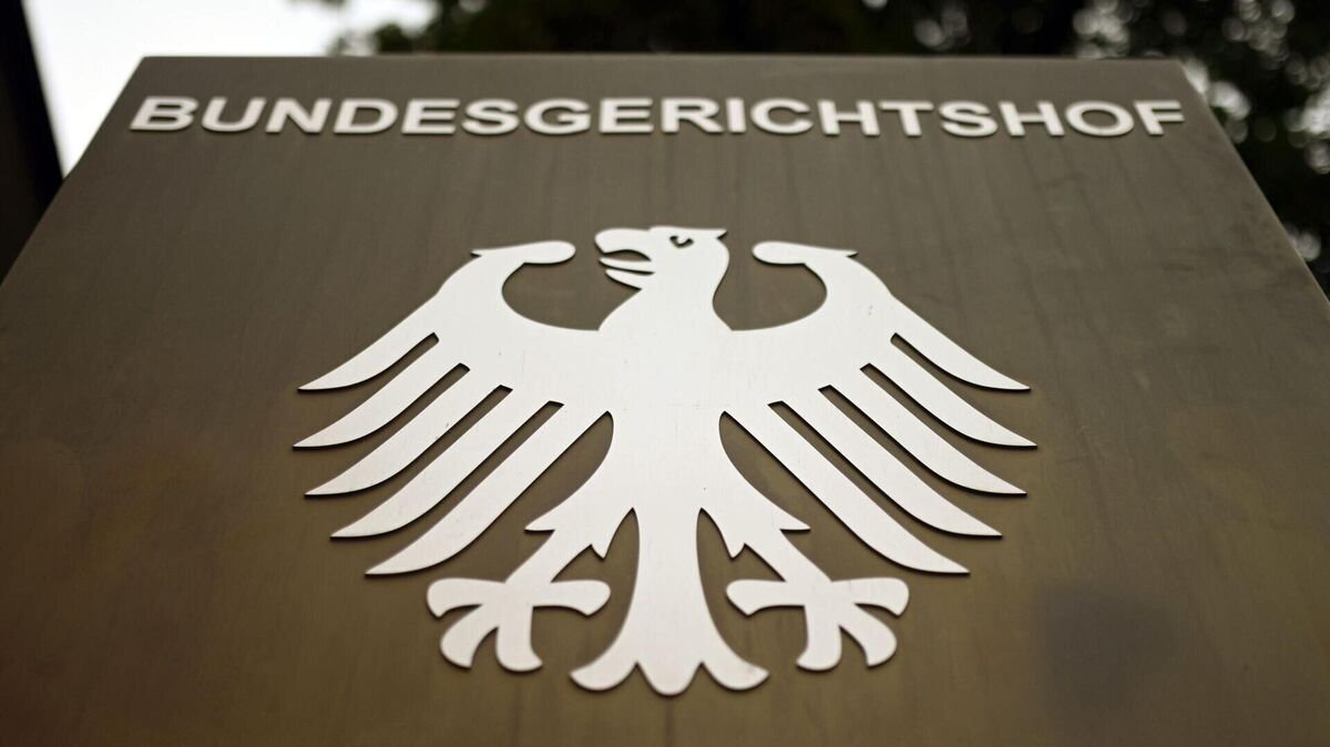 Der Fall geht zum Bundesgerichtshof: Nach der Verurteilung zu lebenslanger Haft hat der Angeklagte Revision eingelegt. Foto: Deck/dpa