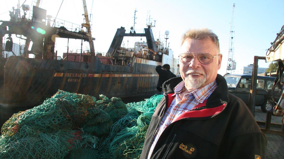 Klaus Gerber hatte sich der Hochseefischerei verschrieben. In seinem Berufsleben erlebte er Höhen und Tiefen. In der Cuxhavener Kapitänsrunde wird er fehlen. Foto: Sassen