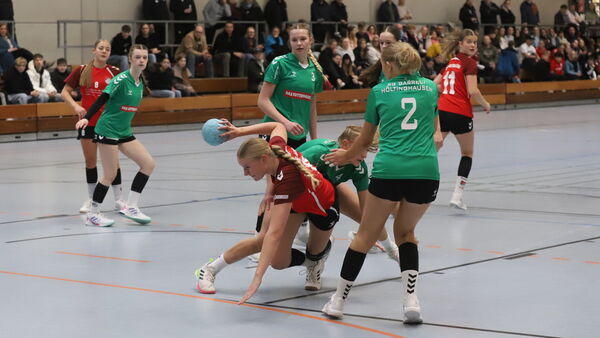Handball-Oberliga: Überraschungssieg der Altenwalder B-Mädchen über Höltinghausen