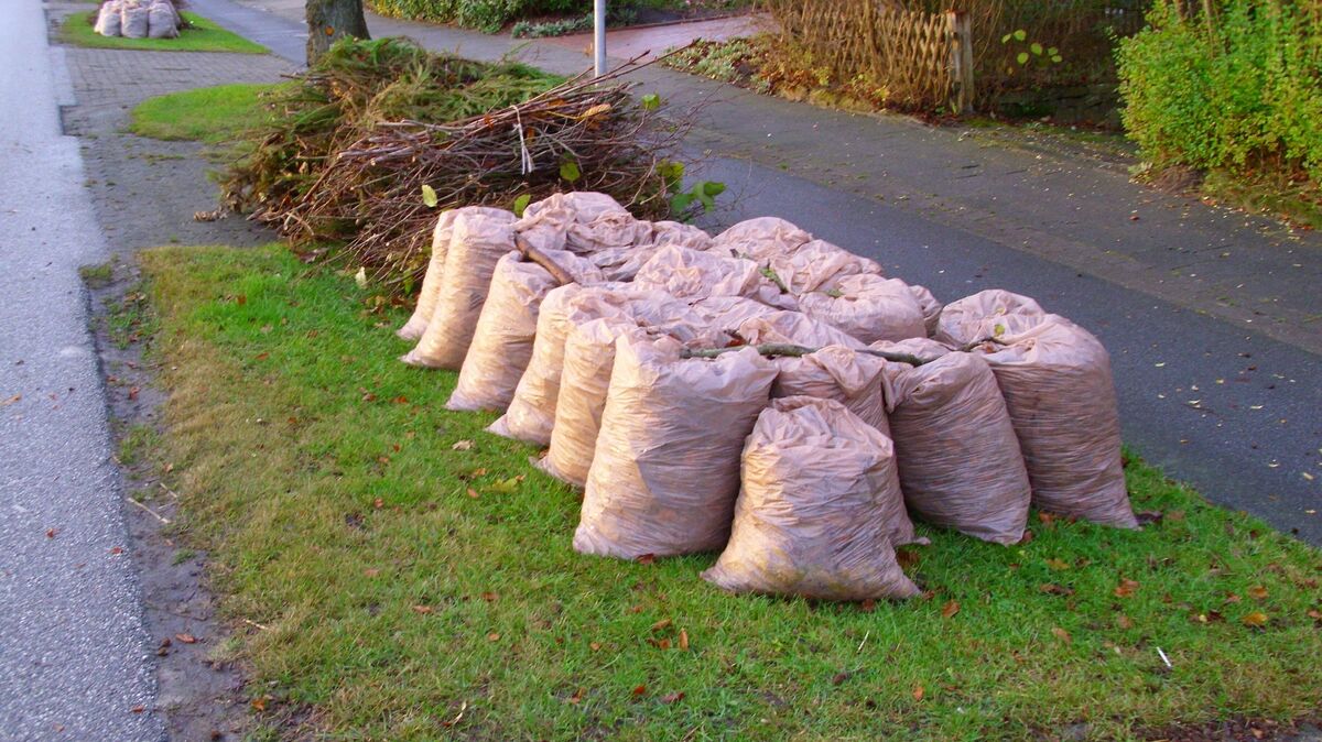 Grünabfall kann bald wieder an mehreren Annahmestellen abgegeben werden. Archivfoto: Landkreis Cuxhaven