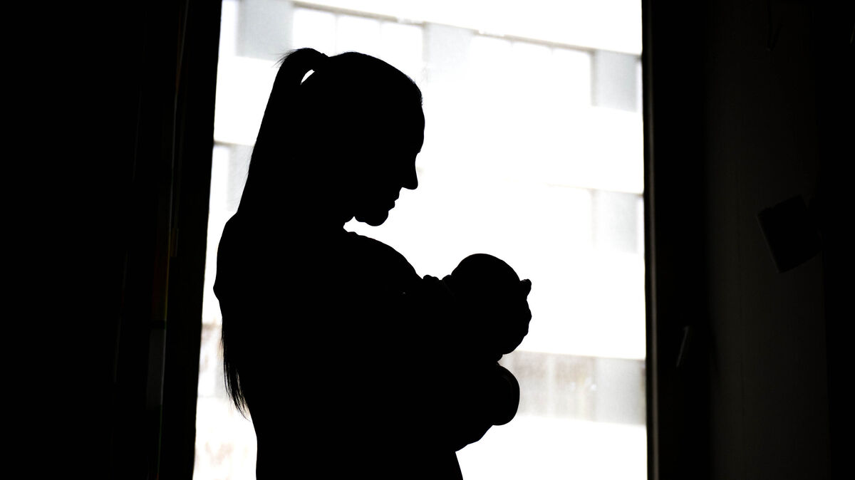Frauen, die eine vertrauliche Geburt wünschen, müssen sich bei einer Beratungsstelle melden und werden von geschulten Fachkräften begleitet. Foto: Schuldt/dpa