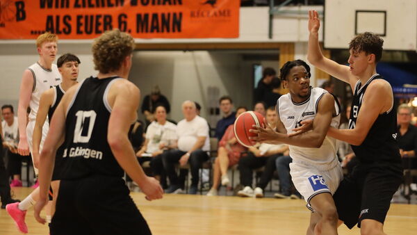 Cuxhaven BasCats gegen Quakenbrück: Wird Kelly erneut zum Matchwinner?