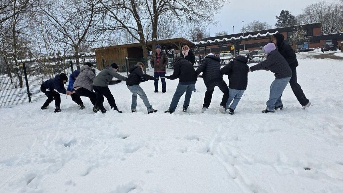 Das Coolness-Training verbindet Deeskalation, Grenzziehung und konfrontative Pädagogik. Schüler lernen, Konflikte ohne Gewalt zu lösen und Verantwortung für ihr Verhalten zu übernehmen.  Foto: Osteschule Hemmoor
