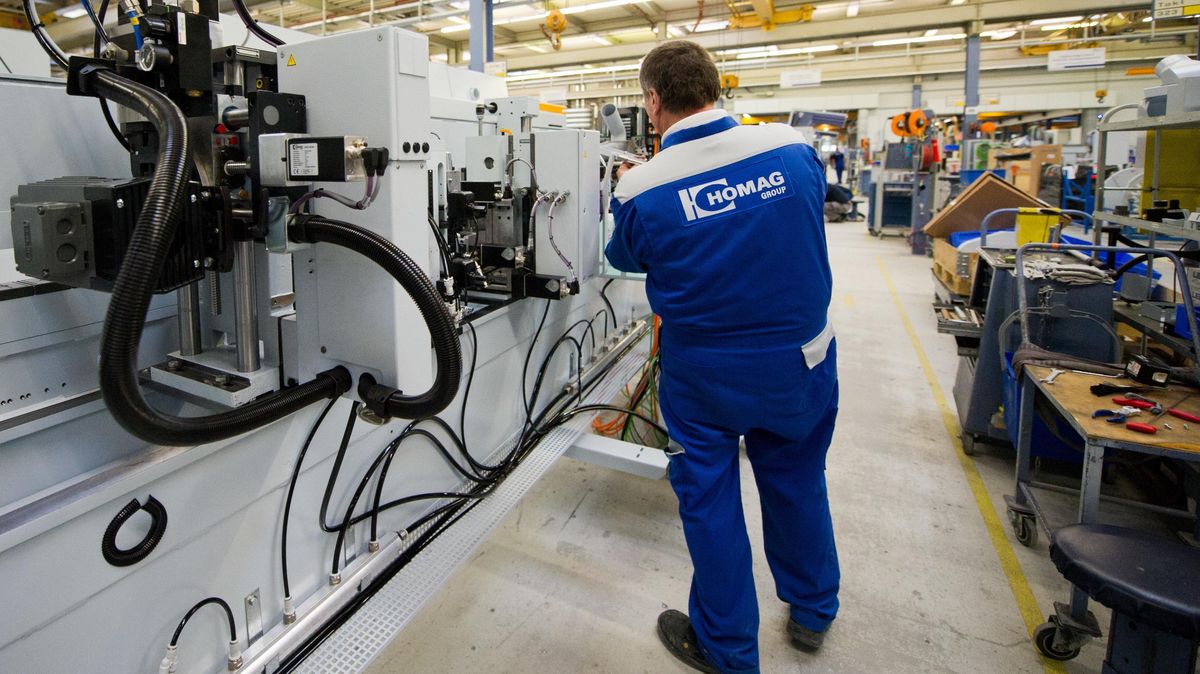 "Homag" wird in Hemmoor künftig mit nur 90 Beschäftigten vertreten sein. Die Produktionsstillegung erfolgt jedoch zum Jahresende. Foto: Kjaer/dpa