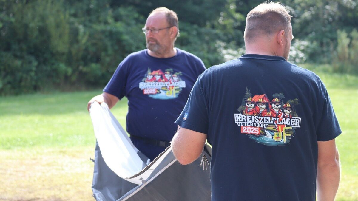 Ehrenamtliche Mitarbeiter sorgen für einen reibungslosen Ablauf. Foto: Kreisjugendfeuerwehr Cuxhaven