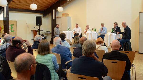 Cuxhaven diskutiert: Können Geflüchtete die Lücke beim Fachkräftemangel schließen?