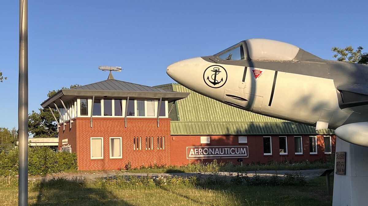 Das Aeronauticum wird noch länger mit der Bewältigung der Sturmschäden zu tun haben. Foto: Reese-Winne
