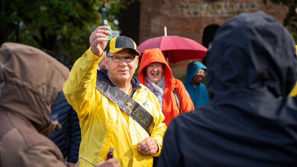 Nach über 50 Jahren Postdienst in Cuxhaven: Das "Wohlfühlgefühl" geht in Rente