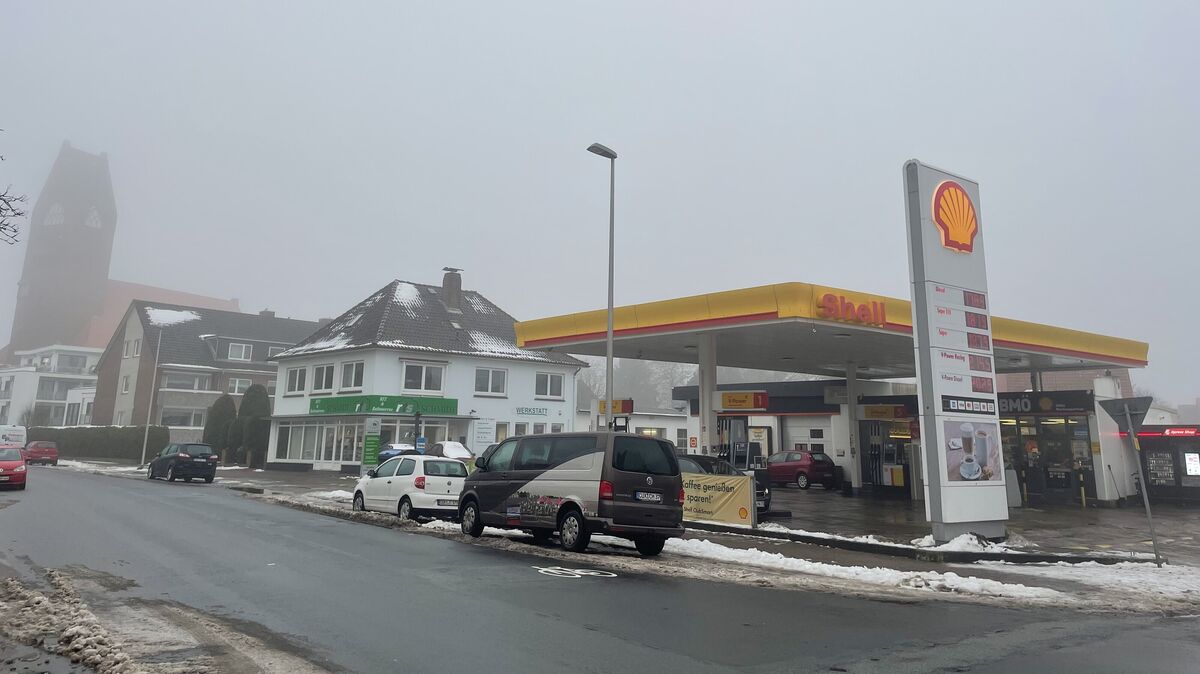 Am 12. Januar gegen 16.15 Uhr betrat der Räuber mit einem Messer in der Hand den Verkaufsraum. Nun wurde ein Urteil gesprochen. Foto: Kramp