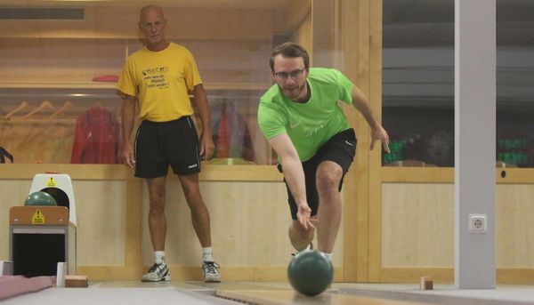 CN/NEZ-Selbstversuch: Konstanz heißt das Zauberwort beim Kegeln