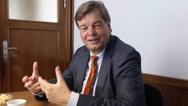 "Darauf können sich alle freuen": Ferlemann blickt nach Abschied aus Bundestag voraus