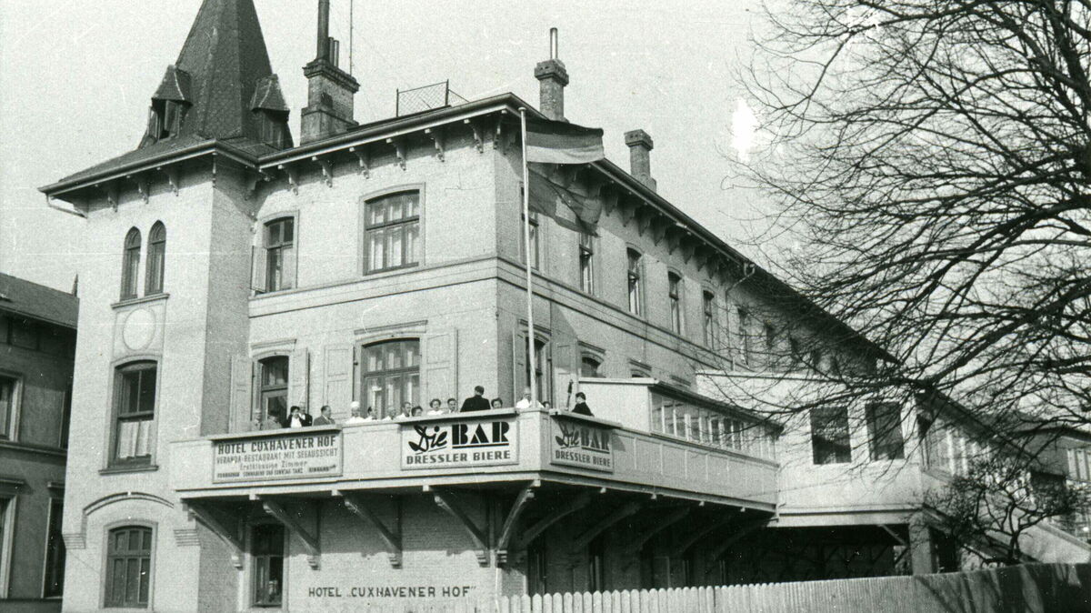 Im Hotel Cuxhavener Hof wurde am 5. Juni 1949 - vor 75 Jahren - ein Spielcasino eröffnet. Das Cuxhavener Spielfieber war aber nur von kurzer Dauer. Foto: Stadtarchiv Cuxhaven