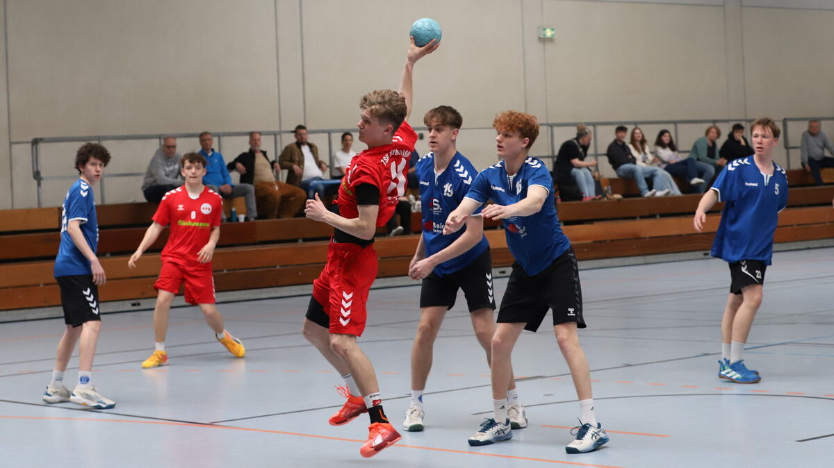 Louis Kristian Tiedemann konnte mit einer starken Angriffsleistung die Niederlage seines TSV Altenwalde gegen Oldenburg nicht verhindern. Foto: Witthohn