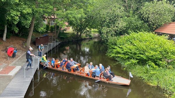 Lebendiges Ihlienworth: Sietländer Kahnfest wird zum Publikumsmagnet (mit Bildern)