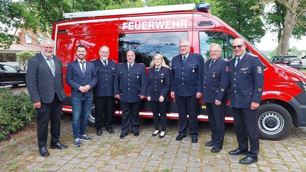 Amtsübergabe bei der Freiwilligen Feuerwehr Nordahn in der Börde Lamstedt