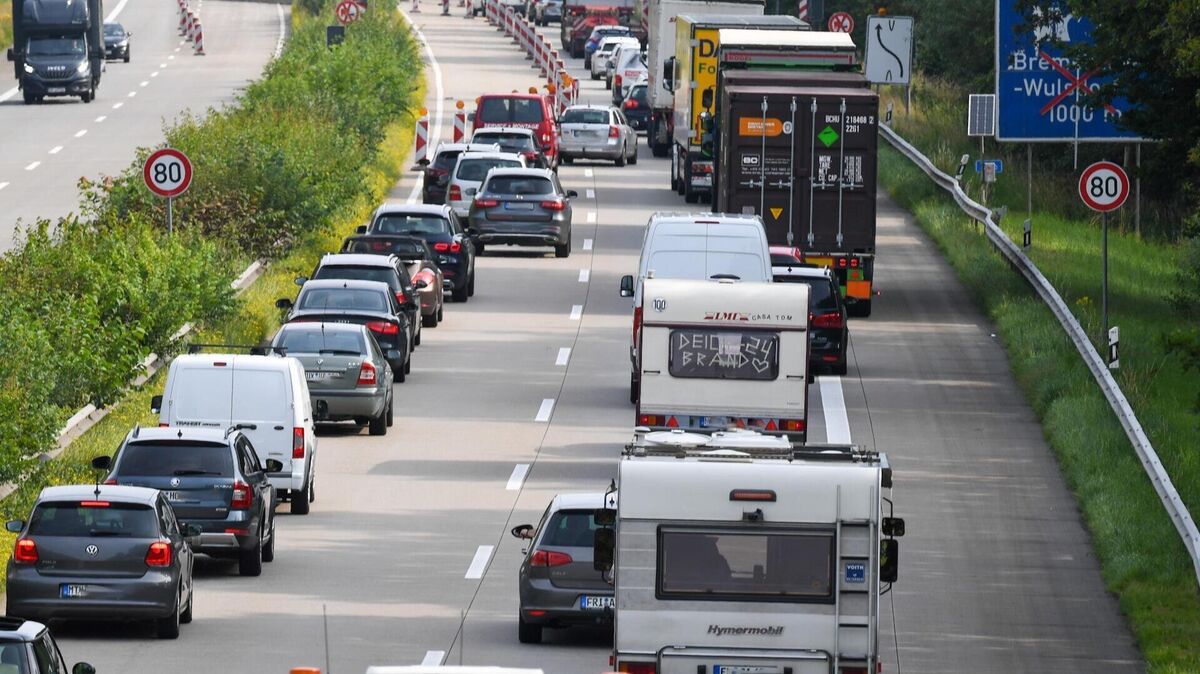 Schon auf der Autobahn könnte sich der Verkehr stauen. Foto: Scheschonka