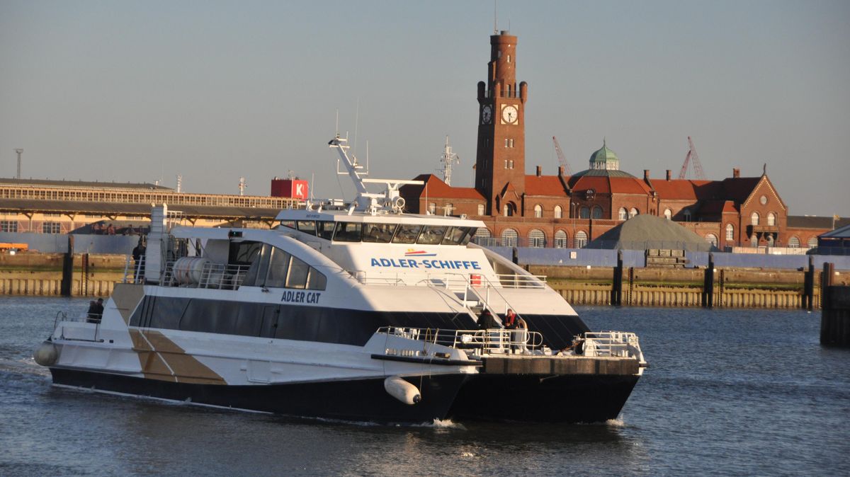 Der "Adler Cat" von Cuxhaven nach Sylt ist eine Erfolgsgeschichte, die laut Reederei auch nächstes Jahr fortgesetzt wird. Foto: Kramp