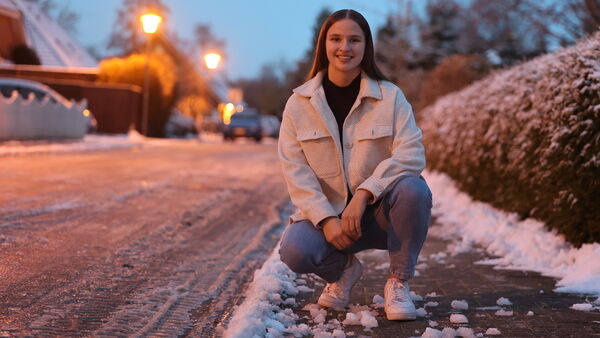 Nach 7000 Euro-Fund: Was die 16-jährige Cuxhavenerin nun mit dem Finderlohn macht