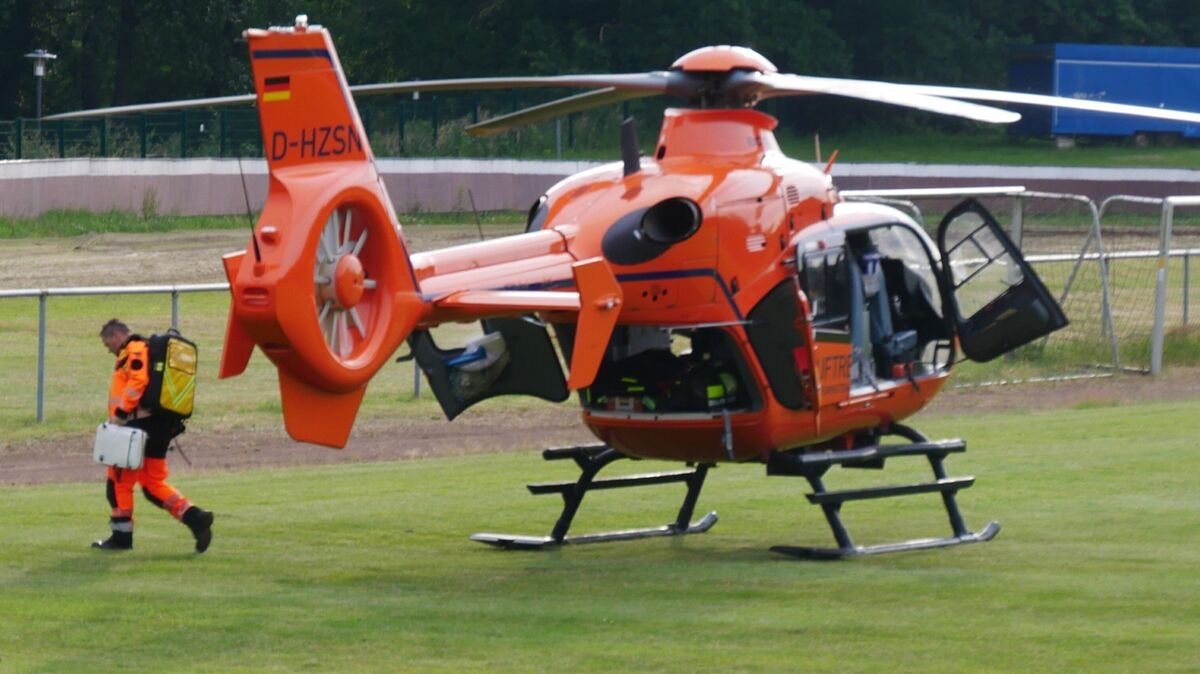 Per Rettungshubschrauber wurde die schwerstverletzte Frau damals in eine Klinik gebracht. Foto: Lange