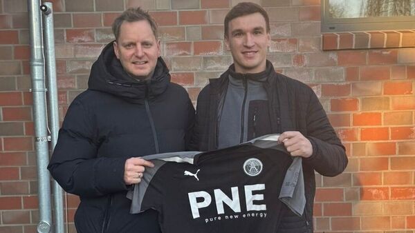 Tim Klowat wechselt zum FC Cuxhaven