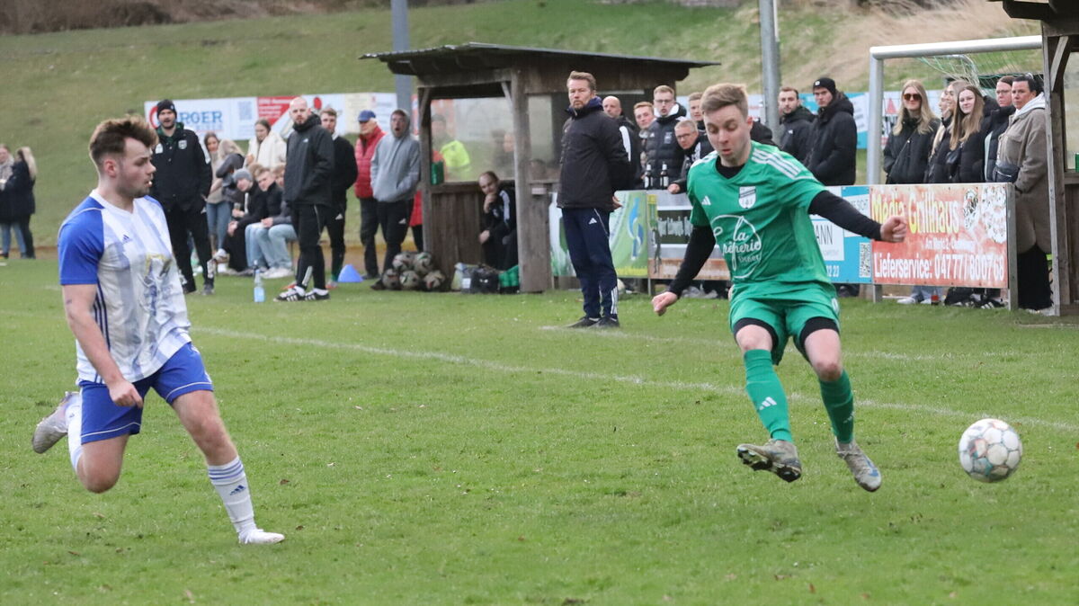 Die SG Am Dobrock (grüne Trikots) will am Sonntag gegen das formstarke Team der SG Neuenwalde/Krempel/Holßel bestehen. Foto: Witthohn