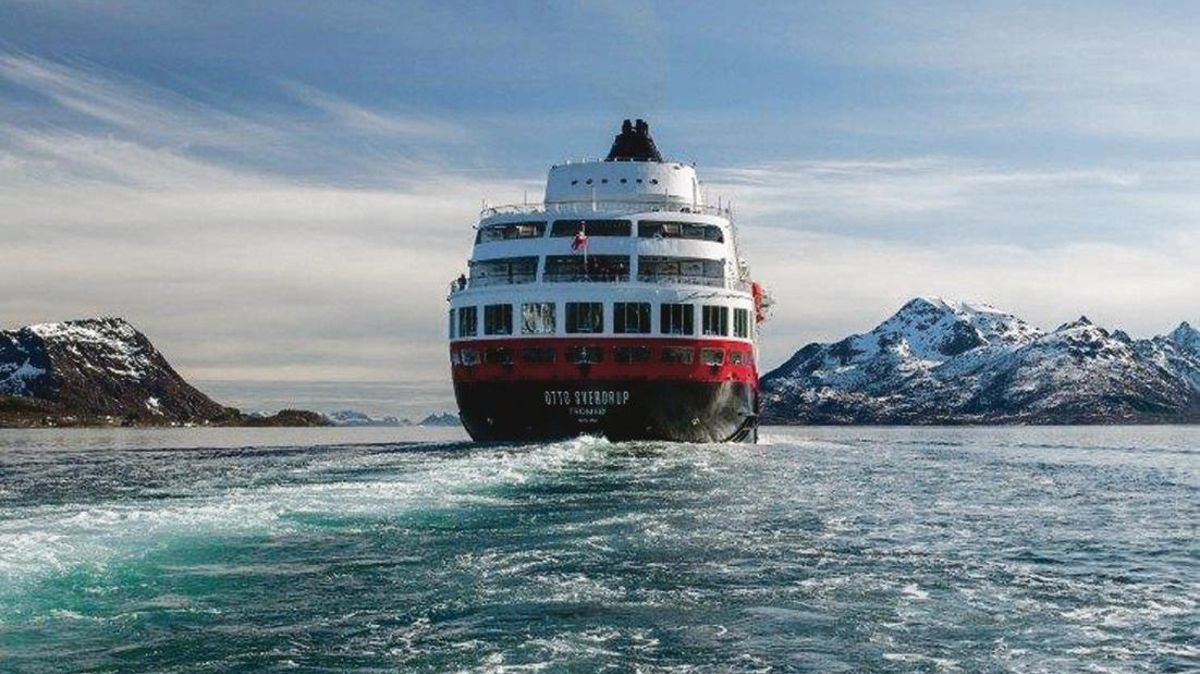 Die "Otto Sverdrup" wird zukünftig alle 14 Tage in Cuxhaven einen Zwischenstopp einlegen. Das Schiff ist nach einem großen norwegischen Polarhelden benannt. Foto: Trym Ivar Bergsmo/ Hurtigruten